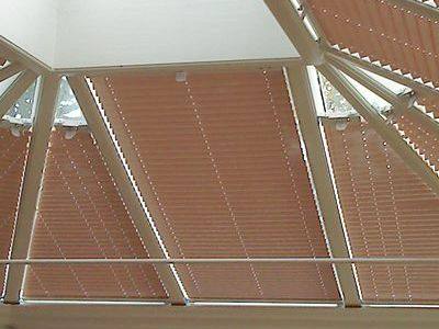 Roof Pleated Blinds